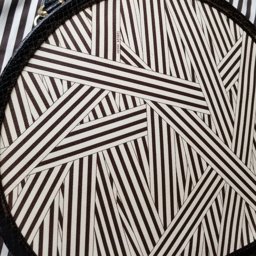 ❗Henri Bendel Rare Striped Carry On Travel Hat Box Luggage❗